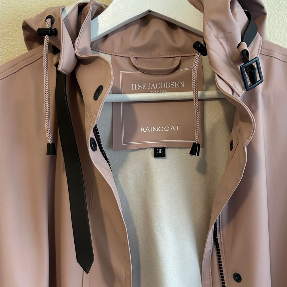 IlseJacobsen Hooded Raincoat Color: Adobe Rose - Picture 5 of 16